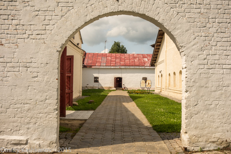 Тюремный двор. Спасо-Ефимьев монастырь. Суздаль. Фотографии
